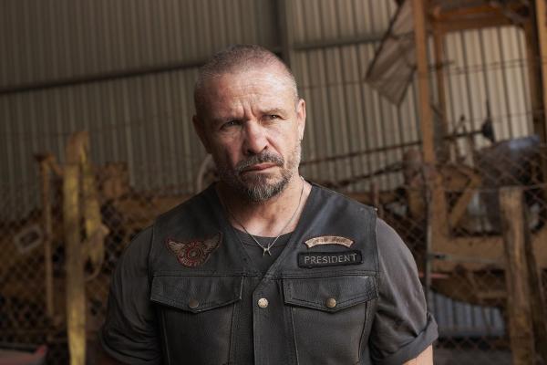 Bild 1 von 7: Dave (Matt Nable)