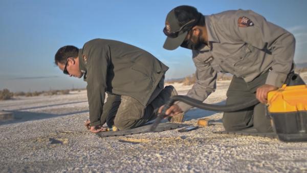 Bild 1 von 4: Im White Sands National Park finden Forscher 23.000 Jahre alte Fußabdrücke. Sie könnten darauf hinweisen, dass Menschen bereits während der Eiszeit in Nordamerika leben.
