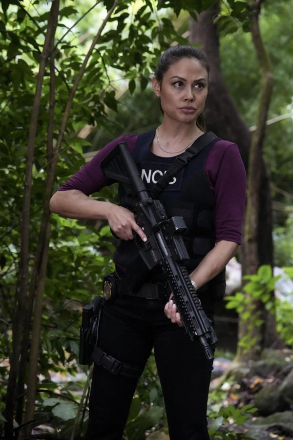 Bild 1 von 10: Jane Tennant (Vanessa Lachey)