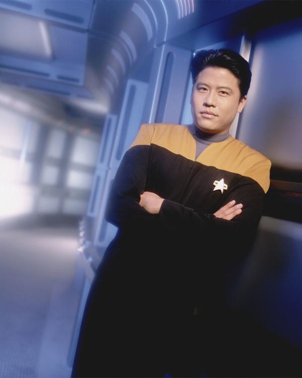 Bild 1 von 21: Garrett Wang (Ensign Harry Kim)