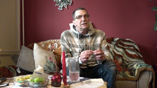 Bild 1 von 3: Torsten macht sich Sorgen um seine Gesundheit. Im vergangenen Jahr hat er seine Schwester verloren und auch er selbst hatte schon kleine Schlaganfälle.