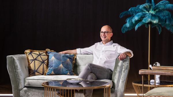 Bild 1 von 1: Key Visual/Cover Sendereihenbild ohne Typo zu \