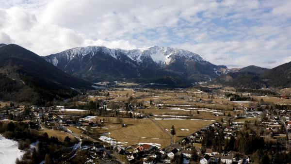 Bild 1 von 15: Im Bild: Schneeberg.