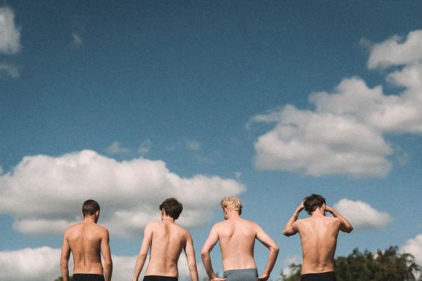 Bild 1 von 9: (v.l.n.r.) Leonard Fuchs; Emil Belton; Bruno Alexander; Oskar Belton