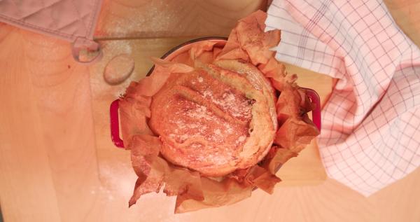 Bild 1 von 5: Knuspriges Topfbrot