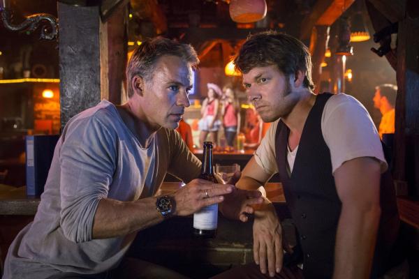 Bild 1 von 5: Jan Maybach (Marco Girnth, l.); Tom Kowalski (Steffen Schroeder, r.)