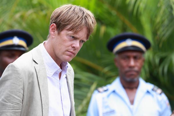 Bild 1 von 9: Humphrey (Kris Marshall) scheint sehr schnell hinter die Lösung des Falls zu gelangen - beinahe zu schnell. Er ist eine misstrauische Natur und glaubt nicht, dass sich der Täter so leicht finden lässt.