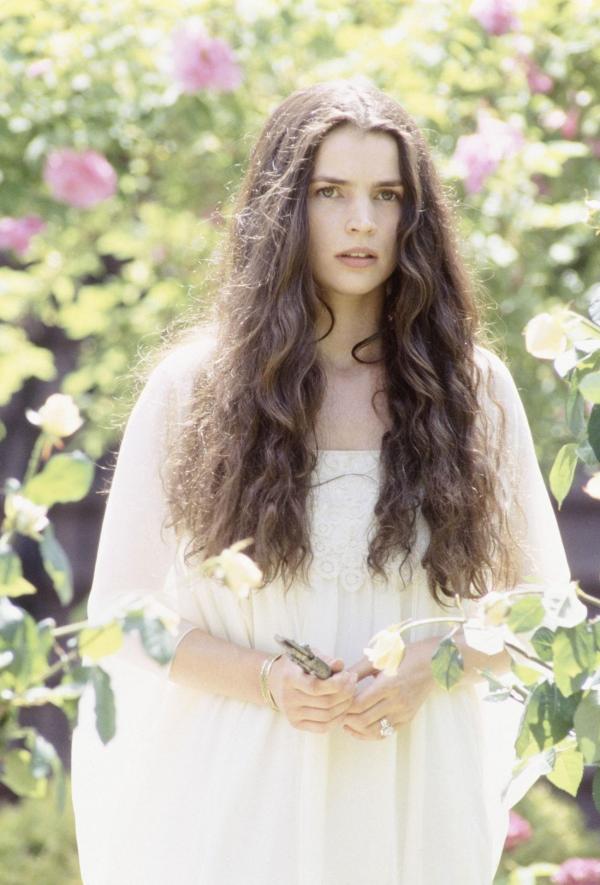 Bild 1 von 8: Wird von starken Zweifeln geplagt: Susannah (Julia Ormond)
