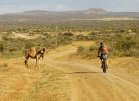 Peter Baumeister: Bikepacking Kenia