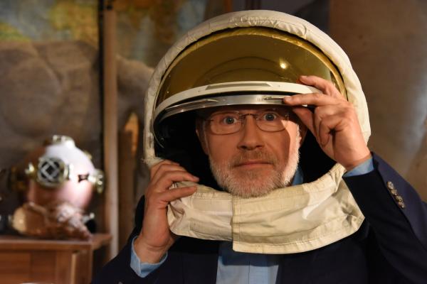 Bild 1 von 8: Harald Lesch sucht Antworten auf die Frage, ob die Maya tatsächlich lange Strecken unter Wasser zurücklegen konnten.