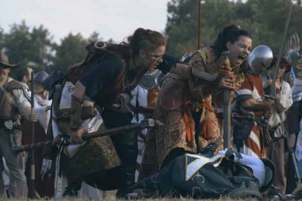 Bild 1 von 2: Bis zu 10.000 Spieler pilgern jährlich zu dem Live Action Roleplay Event \