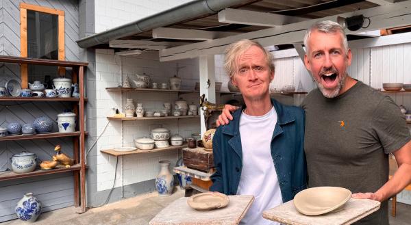 Bild 1 von 1: Zum Start der neuen Staffel entfesselt Pierre M. Krause gemeinsam mit Sebastian Pufpaff beim Töpfern einen \