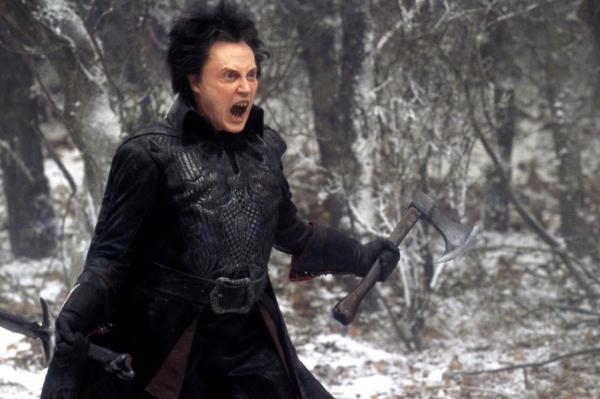 Bild 1 von 9: Der kopflose Reiter (Christopher Walken) setzt alles daran, seinen Kopf wiederzubekommen ...