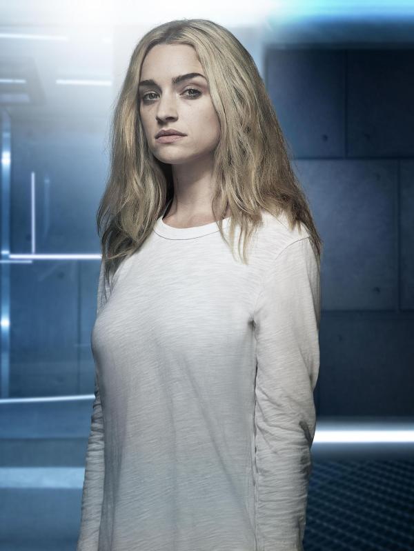 Bild 1 von 22: (1. Staffel) - Shauna Babcock (Brianne Howey)