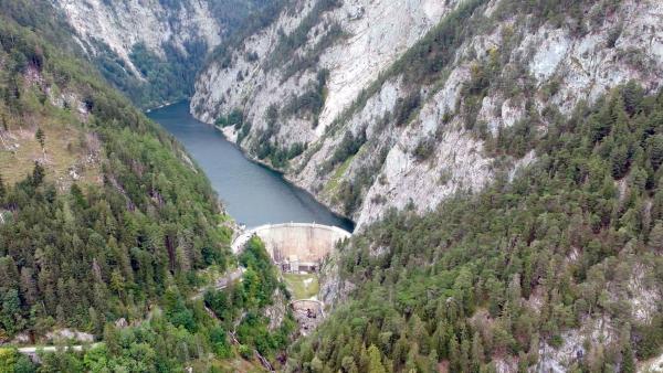 Bild 1 von 18: .