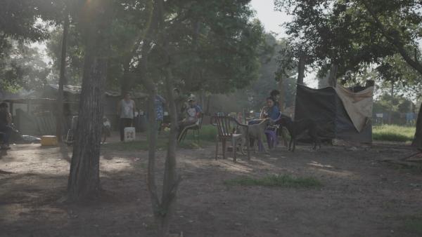 Bild 1 von 5: Paraguayische Bauern hausen im Slum, nachdem sie von einem Großgrundbesitzer aus ihrem Dorf vertrieben wurden.