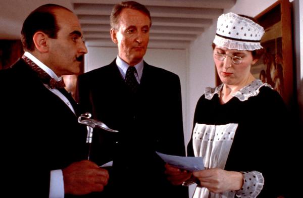 Bild 1 von 4: Im Bild: David Suchet (Hercules Poirot), Hugh Fraser (Hastings).
