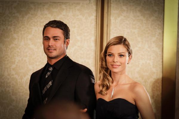 Bild 1 von 7: Chicago Fire Season1 EP Better To Lie,Chicago Fire Staffel1 EP Helden