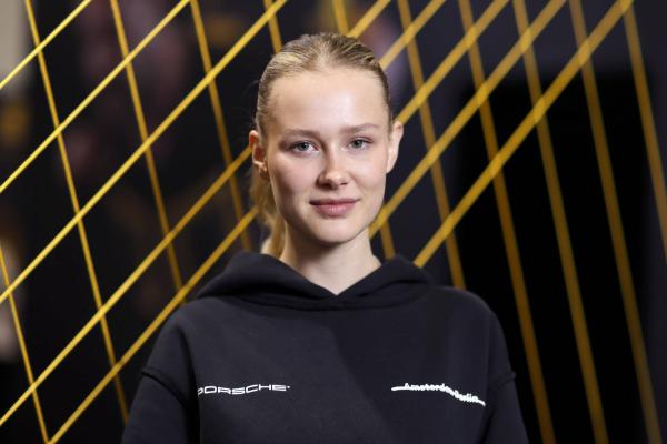 Bild 1 von 3: Laura Marie Geissler