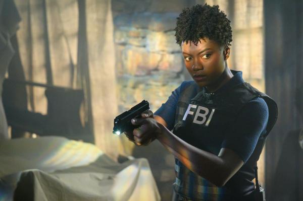 Bild 1 von 8: Special Agent Tiffany Wallace (Katherine Renee Turner)