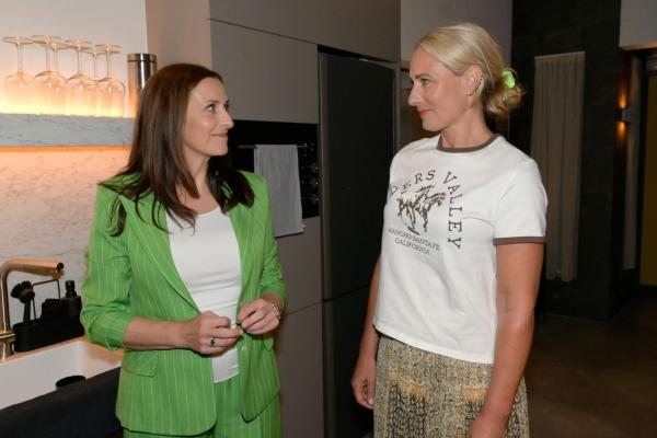 Bild 1 von 4: 