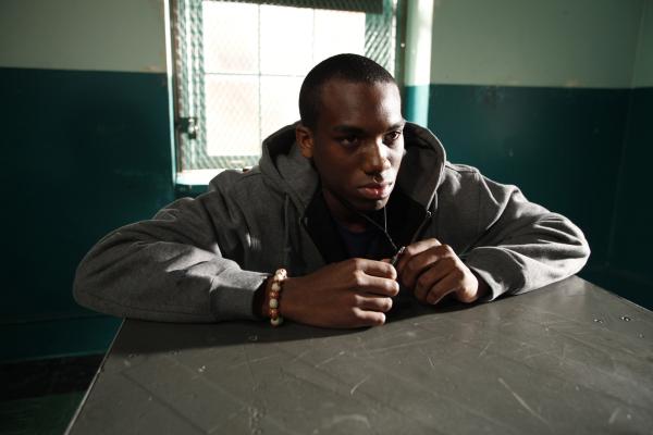 Bild 1 von 3: Melvin Mogoli as Abel Dolan -- NBC