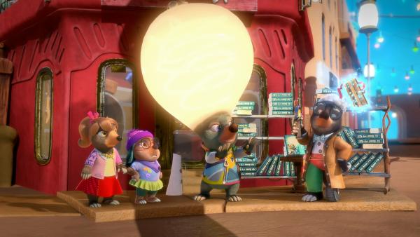 Bild 1 von 3: Weil Moley immer der langsamste Rätsellöser ist, hat er sein magisches Buch Mauli gebeten ihn schlauer zu machen. Nun ist sein Kopf so schlau, groß und hell, dass er ihn kaum mehr tragen kann.© ZDF/Two Daughters Entertainment Ltd 2022 - Honorarfreie Verwendung gemäß AGB im engen inhaltlichen redaktionellen Zusammenhang mit genannter Sendung bei Nennung \