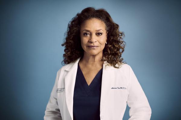 Bild 1 von 44: (18. Staffel) - Dr. Catherine Fox (Debbie Allen)
