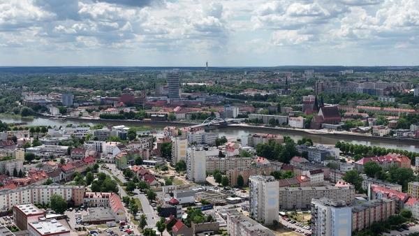 Bild 1 von 10: Nahtstelle Europas: die Doppelstadt Slubice und Frankfurt an der Oder.