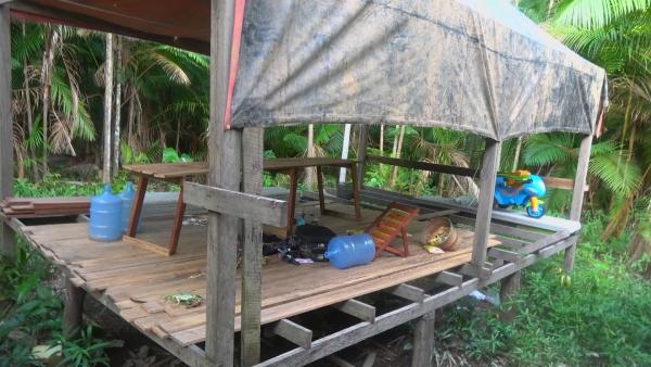 Bild 1 von 5: Ausgeflogen! Vor dem Zugriff der Polizei sind die Piraten in aller Eile geflüchtet.