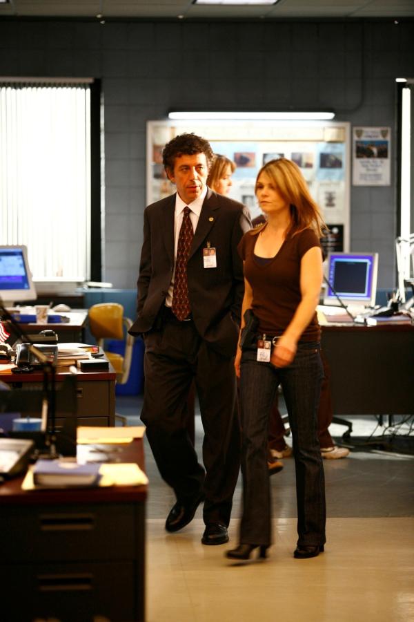 Bild 1 von 44: LAW & ORDER: CRIMINAL INTENT -- \