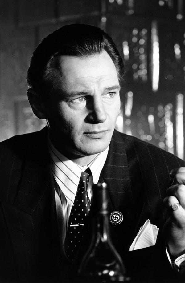 Bild 1 von 6: Oskar Schindler (Liam Neeson)