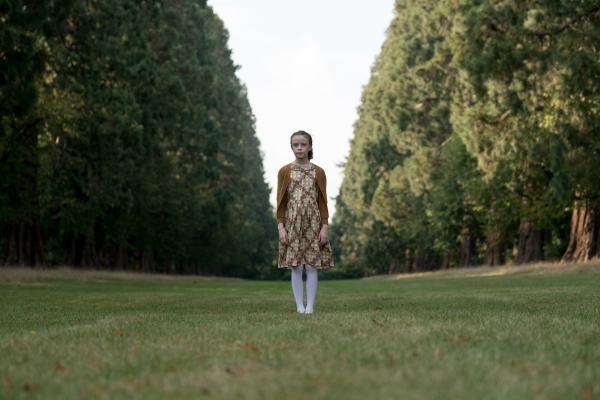 Bild 1 von 13: Josephine Leonides (Honor Kneafsey)