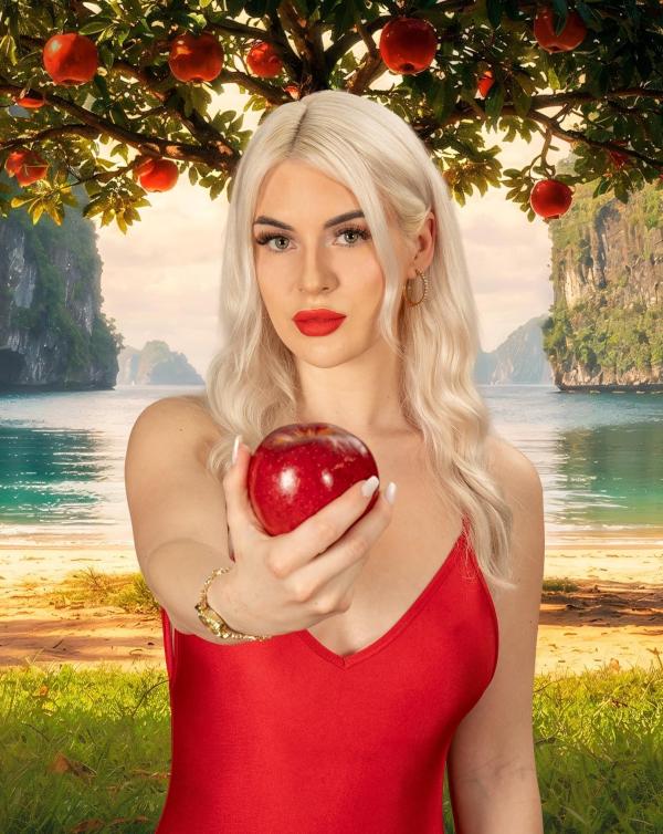 Bild 1 von 24: Julia