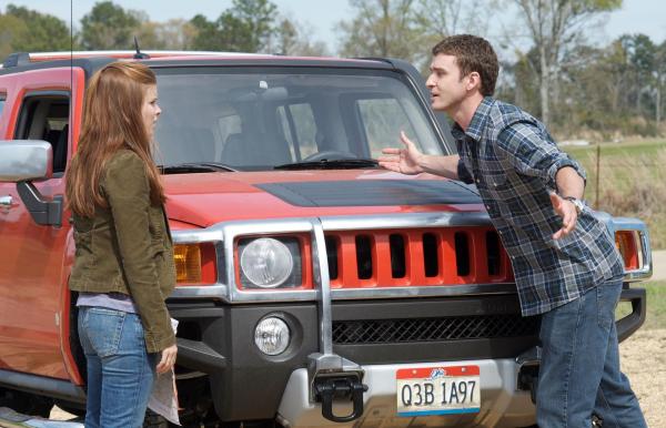 Bild 1 von 18: Autopannen und Schlägereien durchkreuzen ihre Pläne: Carlton (Justin Timberlake, r.) und Lucy (Kate Mara, l.) auf dem Weg nach Florida ...