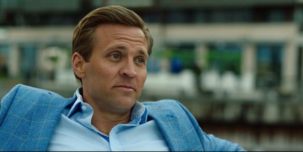 Bild 1 von 4: Obwohl Henrik (Tobias Santelmann) den Ruhm für den unglaublich lukrativen Handel erntet, kann er sich nicht auf dem Erfolg ausruhen.