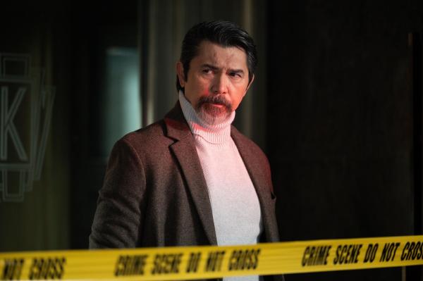 Bild 1 von 14: Gil Arroyo (Lou Diamond Phillips)