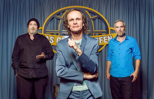 Bild 1 von 2: Torsten Sträter, Olaf Schubert und Johann König