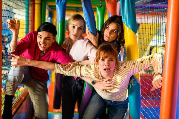 Bild 1 von 13: (v.l.n.r.) Mimi Fiedler; Friederike Kempter; Milena Dreißig; Anna Julia Antonucci