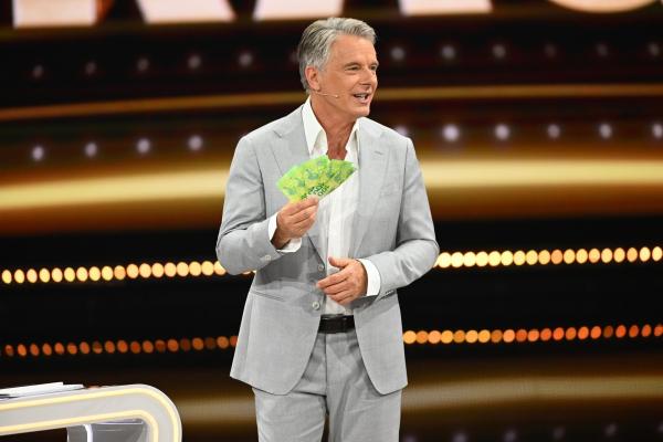 Bild 1 von 11: Jörg Pilawa