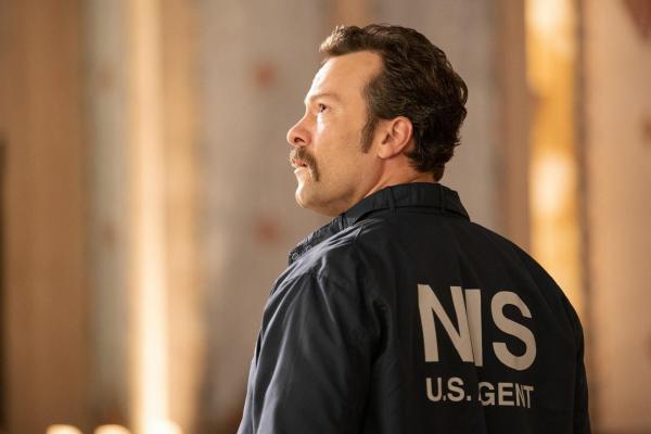 Bild 1 von 17: Special Agent Mike Franks (Kyle Schmid)