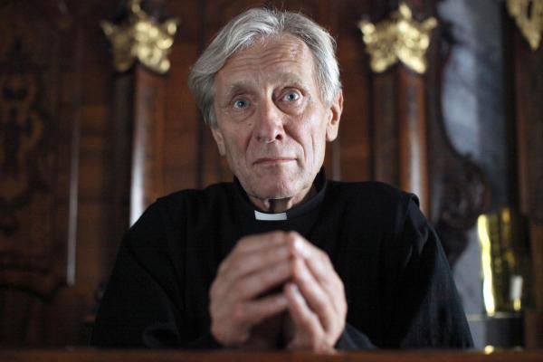 Bild 1 von 28: Im Bild: Florentin Groll (Pater Ferdinand).