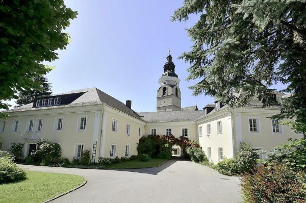 Bild 1 von 1: Im Bild: Pfarre Straßwalchen in Salzburg.