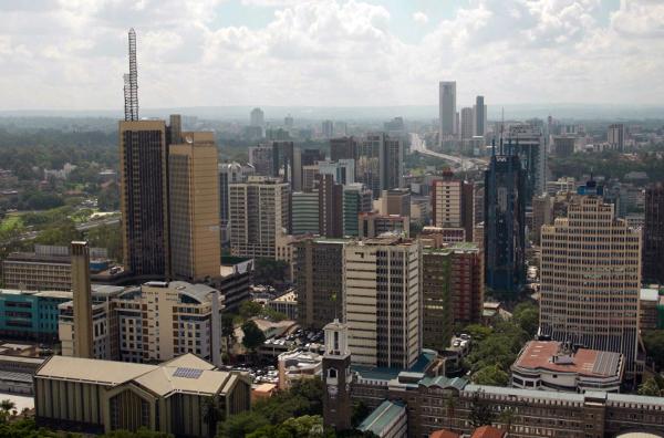 Bild 1 von 2: Nairobi, die Hauptstadt von Kenia, ist erst etwas über ein Jahrhundert alt und strotzt vor jugendlicher Energie. Genau die fängt Thandiwe Muriu in ihren Fotos ein.
