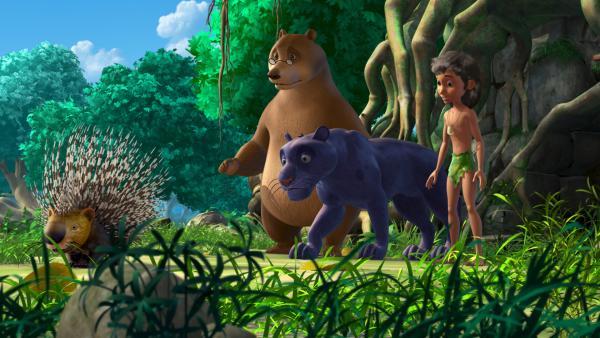 Bild 1 von 6: Ikki zeigt Balu, Baghira und Mogli den Ort, an dem sie das Monster gesehen hat.