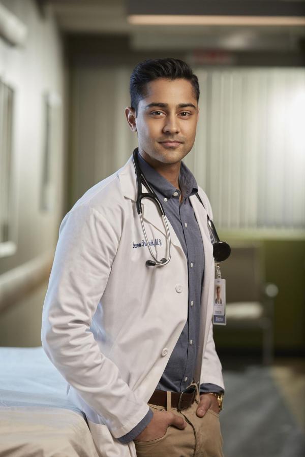 Bild 1 von 16: (1. Staffel) - Dr. Devon Pravesh (Manish Dayal) kommt frisch von der Uni und beginnt im Chastain Park Memorial Hospital als Assistenzarzt. Schnell muss er erkennen, dass dort nichts so läuft, wie er sich das immer vorgestellt hatte ...