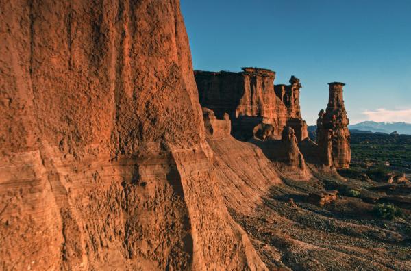 Bild 1 von 6: Kathedralen aus Sandstein: Der Talampaya-Nationalpark steht als UNESCO-Weltnaturerbe unter Schutz.
