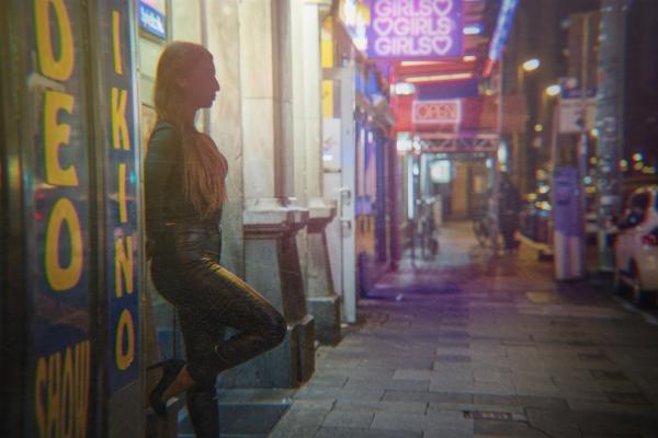 Bild 1 von 6: Rund 32.000 Prostituierte sind in Deutschland offiziell registriert. Doch die Dunkelziffer ist gewaltig.