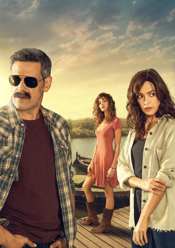 Bild 1 von 24: Im Bild (v.li.): Roberto Enríquez (Conrado), Irene Arcos (Veronica), Verónica Sánchez (Alejandra).