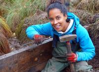 Pia und die wilde Natur